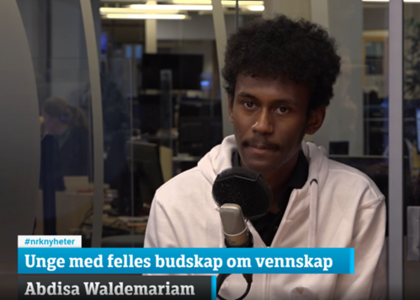 Elevrådsleder Abdisa Waldemariam i intervju på NRK nyhetsmorgen - Klikk for stort bilde